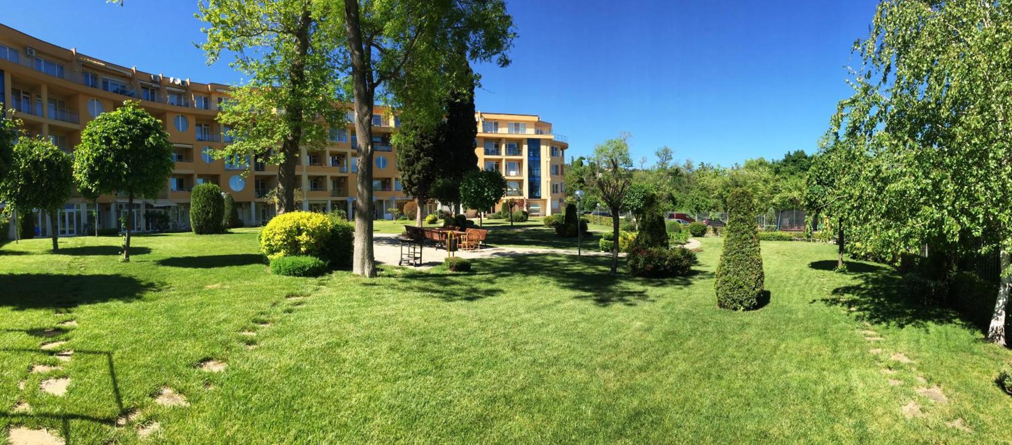 Varna Garden View Apartment Luaran gambar