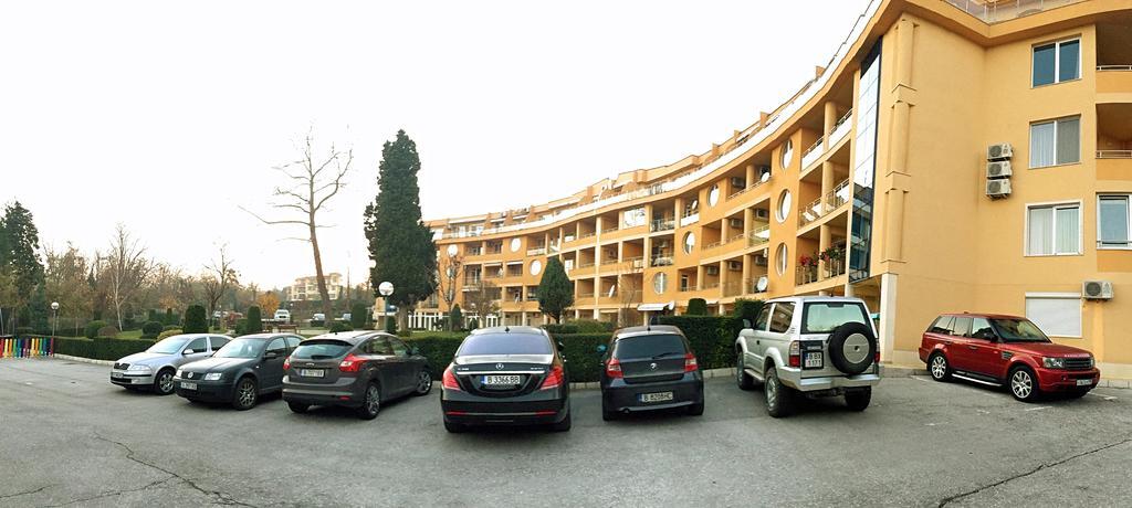 Varna Garden View Apartment Luaran gambar